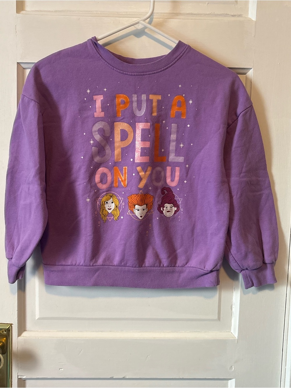 Disney Purple 'I Put a Spell on You' Graphic Sweatshirt hocus Pocus Halloween